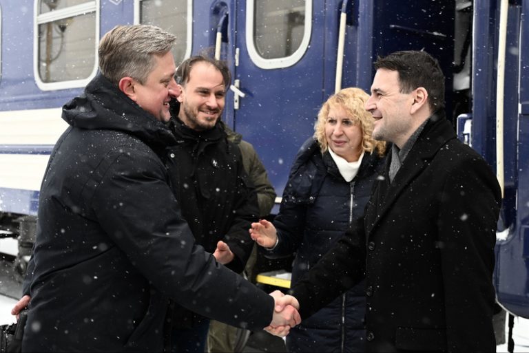 Macinka: Rusko ospravedlňuje útok raketou Orešnik něčím, co se nestalo