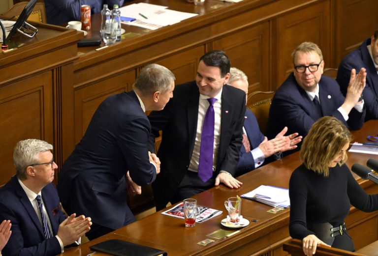 Seznam Zprávy: Babiš nevěděl o zprávách, které Macinka posílal poradci Pavla