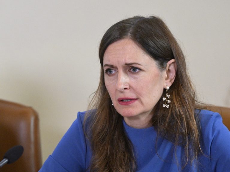 Expertky: Sítě mají vliv na duševní zdraví dětí, věkový limit přispěje k bezpečí