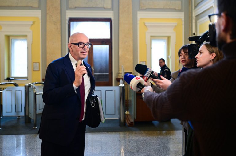 Umělci se Klempíře nedočkali, dva za ním půjdou na ministerstvo