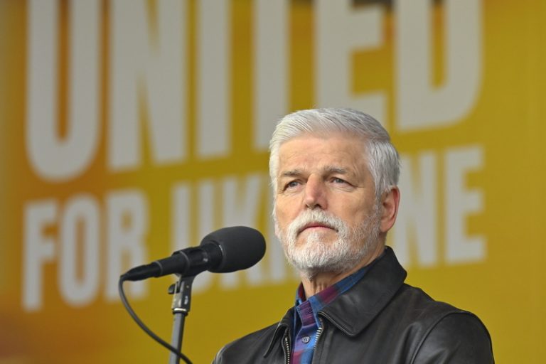 Pavel: ČR pokračuje v podpoře Ukrajiny, i když je to způsob chytrá horákyně