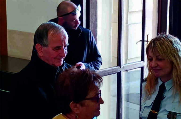 Soud ukončil léčbu seniora odsouzeného za terorismus