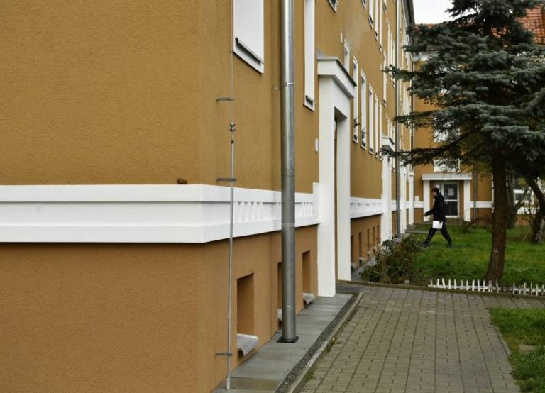 Babiš a Červený v pondělí představí změny v programu Nová zelená úsporám