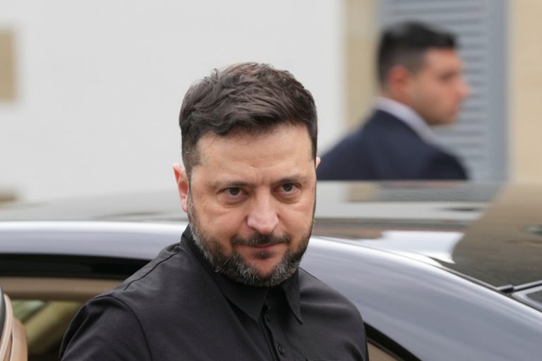 Zelenskyj je v Jordánsku, plánuje další jednání o obranné spolupráci