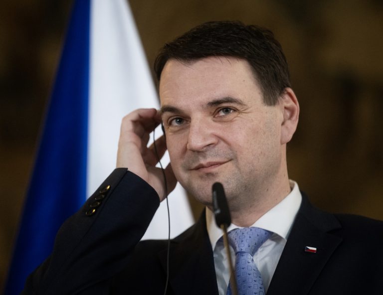 Macinka: Názor Pavla na vztahy s Maďarskem není relevantní