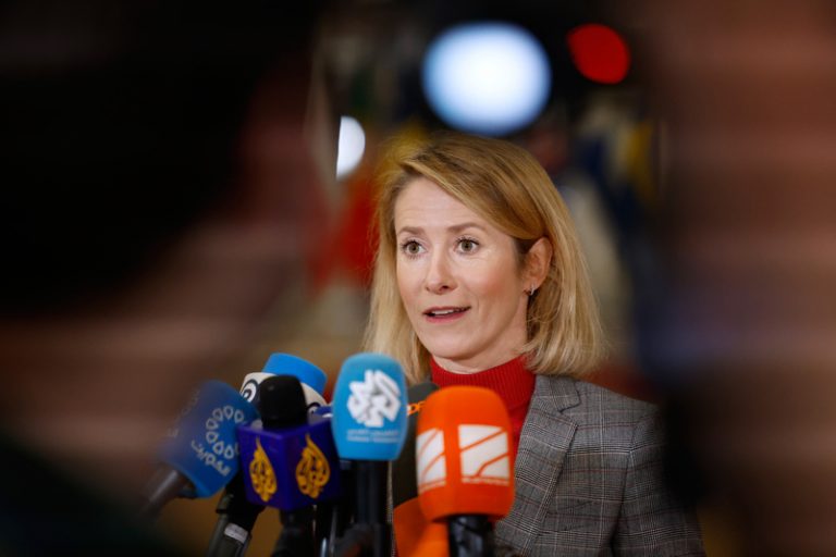 Kallasová: Obavou EU je, že s nimi USA začátek války v Íránu nekonzultovaly