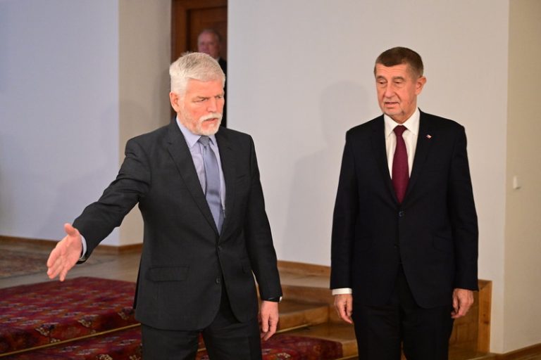 Pavel bude v úterý s Babišem jednat o rozpočtu i aktuální bezpečnostní situaci