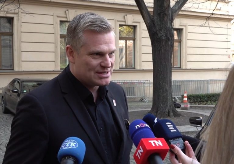 NBÚ se zabývá Turkovým výrokem o chystaných unijních sankcích