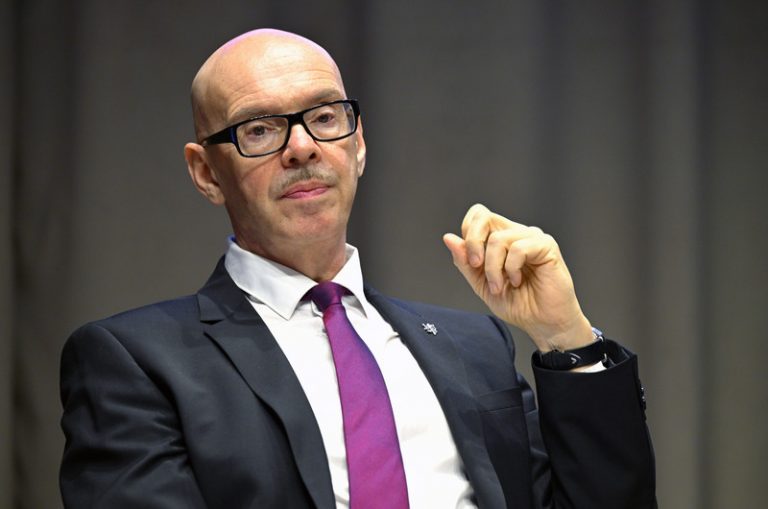 V zákoně se podle Klempíře mohou změnit i částky pro ČT a ČRo