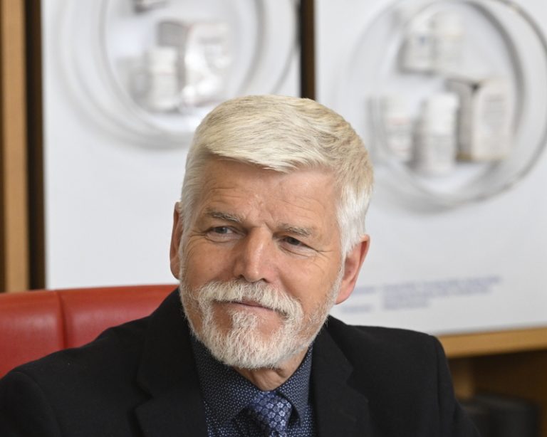 Pavel: Zapojení NATO v Íránu nedává smysl, odchod USA by byl zkouškou aliance