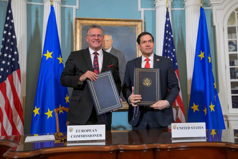 USA a EU se předběžně dohodly na spolupráci v oblasti kritických surovin