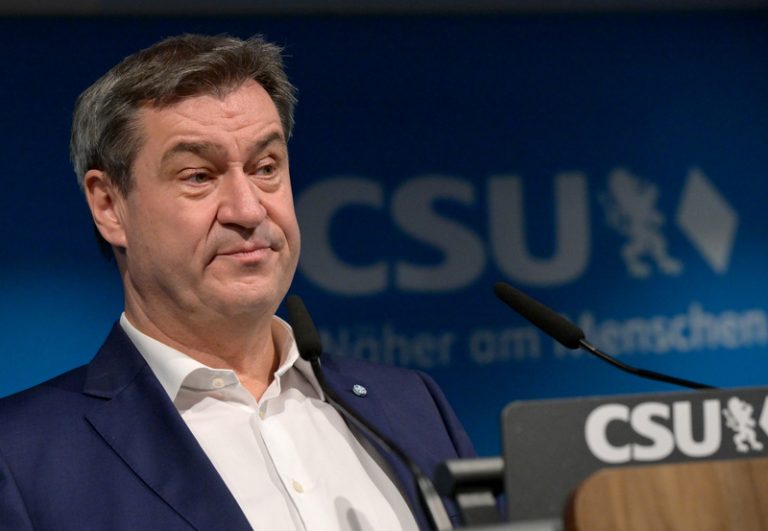 Söder potvrdil, že pojede na sudetský sjezd do Brna; následně se setká s Pavlem