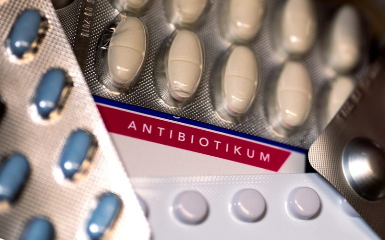 Lidé se mohou na webu otestovat, zda správně užívají antibiotika
