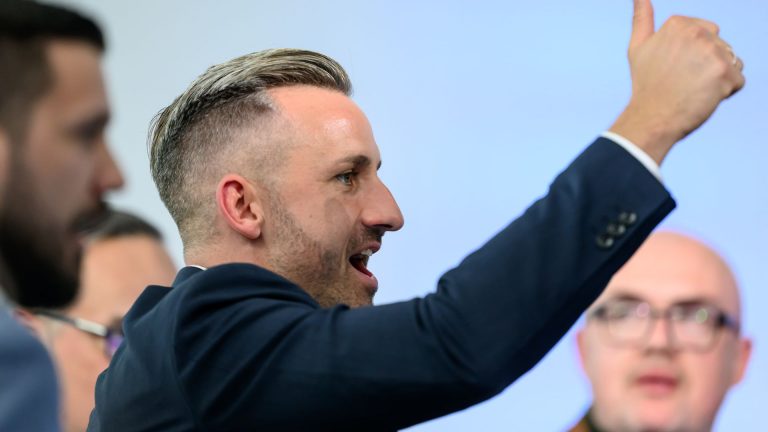 Sasko-Anhaltský experiment: Jak AfD testuje hranice evropské demokracie a co to znamená pro nás