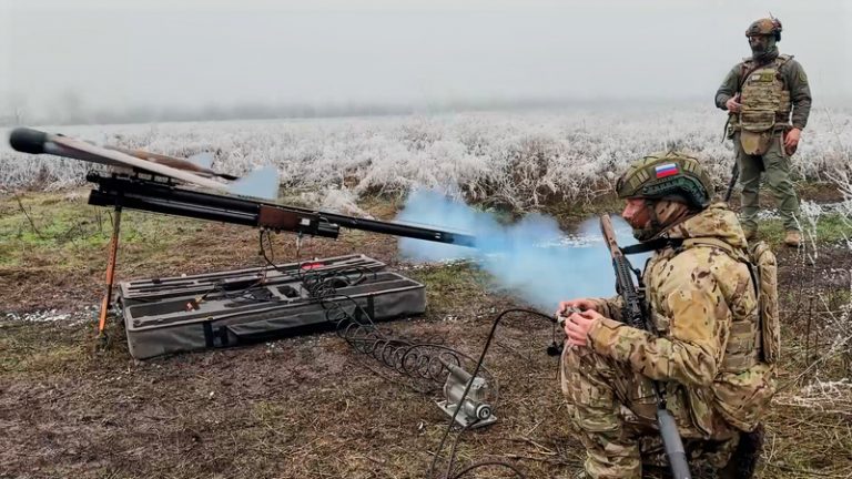 Dron zranil dva lidi v rumunském městě, podle úřadů byl ruský