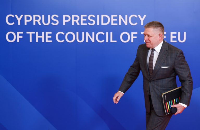 Fico označil nejnovější ruské dronové útoky na Ukrajinu za velice znepokojivé