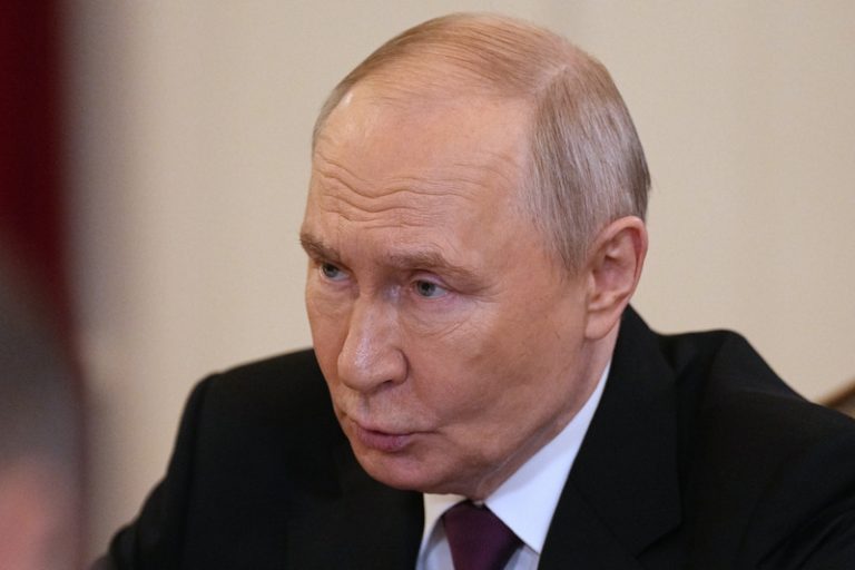Putin ví o incidentu s dronem na východě Rumunska, řekl Peskov