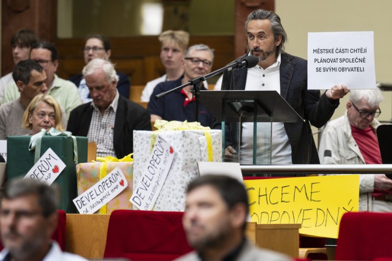 Praha má nový územní plán, schválili ho zastupitelé. Začne platit v září