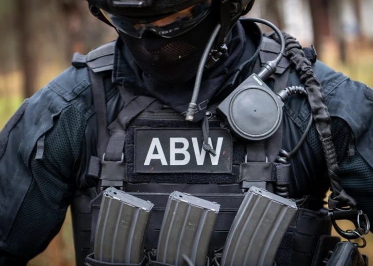 Polská ABW odhalila rozsáhlou ruskou špionážní síť. Varování, které se týká celé střední Evropy