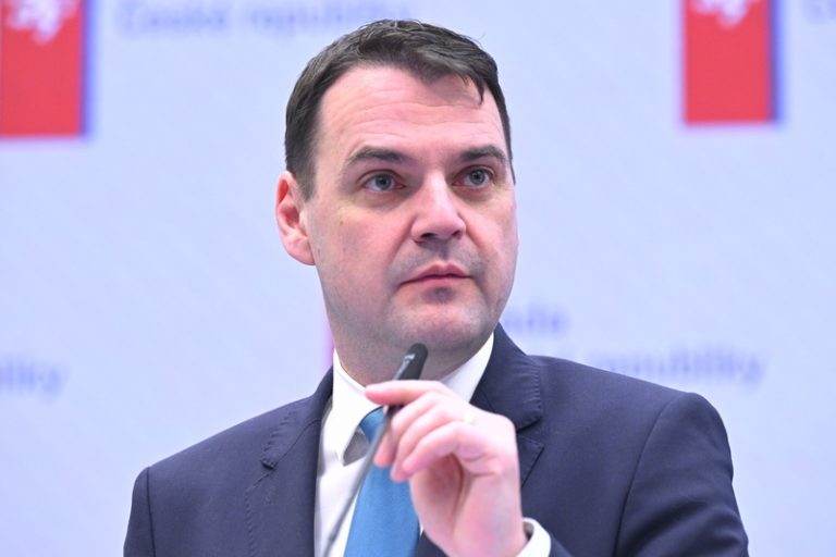 Macinka: Vztahy s Čínou chceme normalizovat na úroveň ostatních evropských zemí