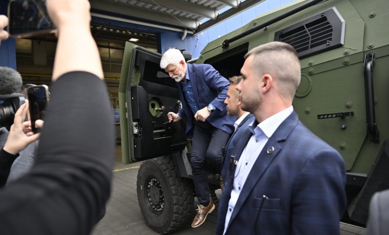 Pavel vidí šanci pro český export s komplexními projekty v rozvojových zemích