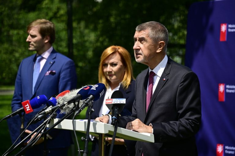 Vláda navrhuje zákaz prodeje kratomu na internetu, koupi od 21 let či vyšší DPH