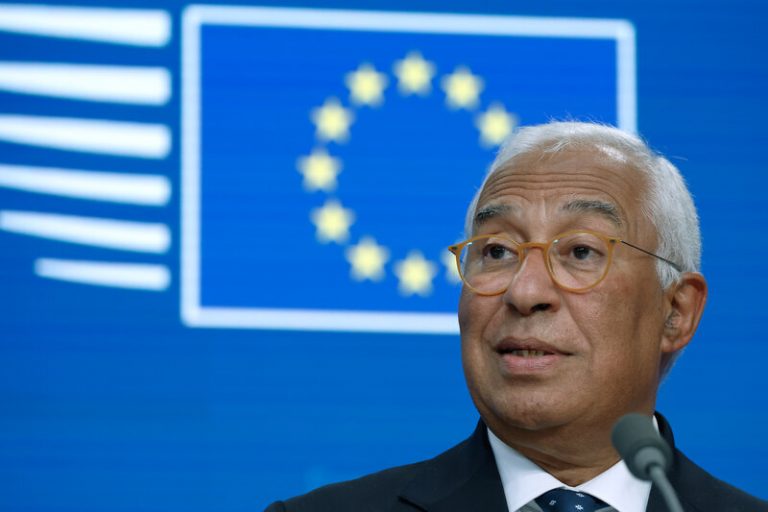 EU musí být schopna předávat svá sdělení Moskvě přímo, uvedl Costa