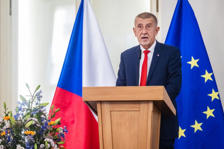 Děláme ekonomickou pragmatickou politiku, řekl Babiš na poradě diplomatům