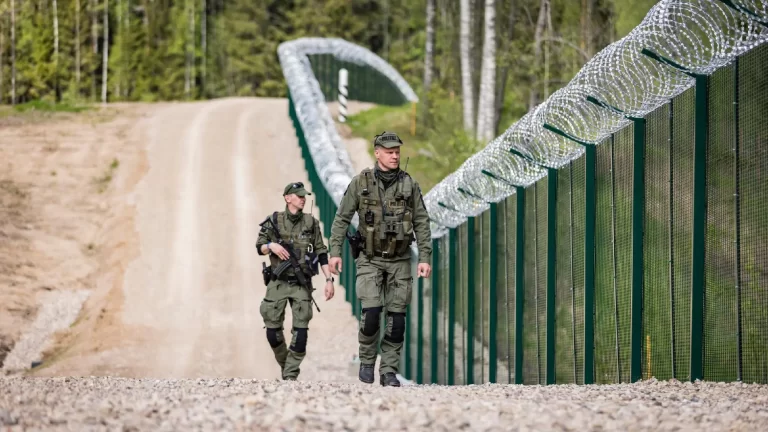 Exšéf estonské rozvědky: Příběh o útoku na baltské státy nahrává Rusku