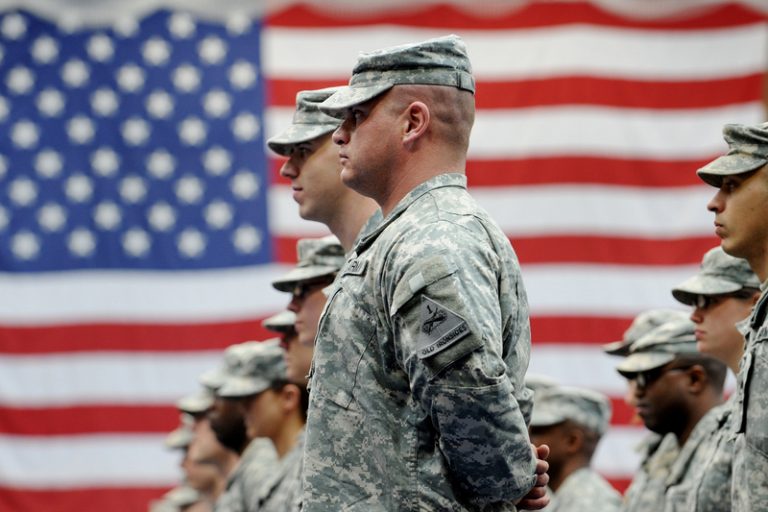 USA zahájily přezkum své vojenské přítomnosti v Evropě