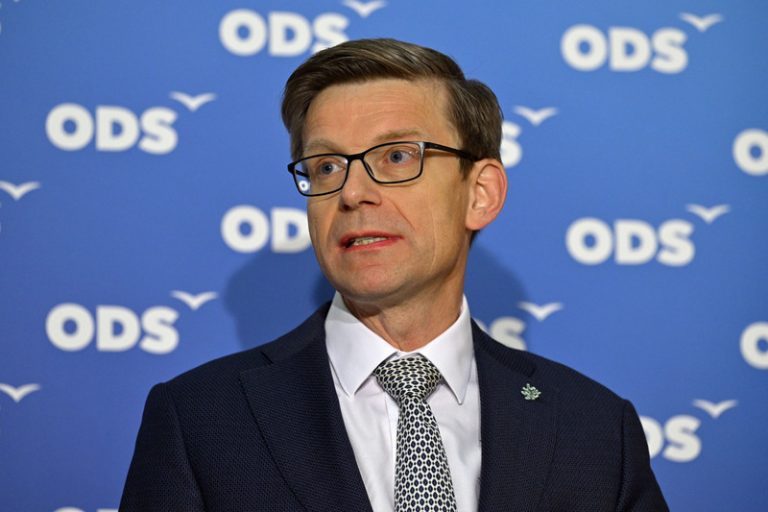 Babišovy výpady vůči Pavlovi jsou kampaní, aby nebyl znovu zvolen, míní Kupka