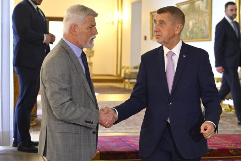 Babiš odmítl návrh Pavla na obnovení schůzek nejvyšších ústavních činitelů