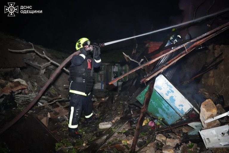 Ruské útoky na jihu Ukrajiny zabily pět lidí a další zranily