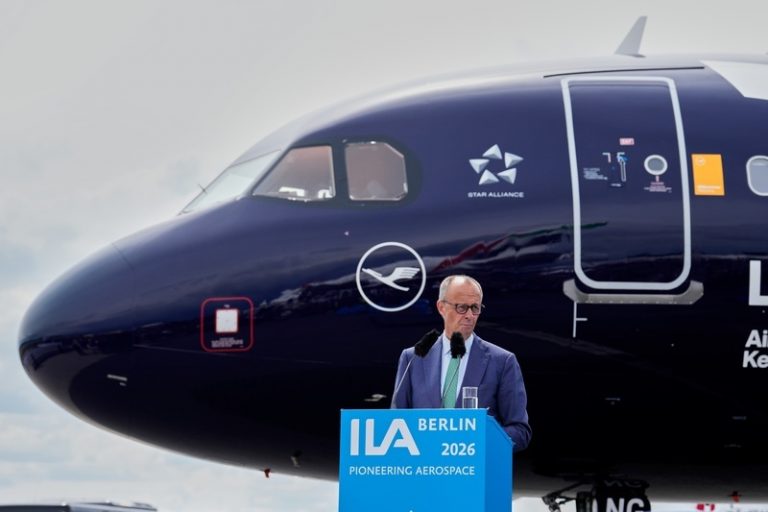 Merz chce, aby NATO bylo evropštější a Evropa v obraně méně závislá na USA