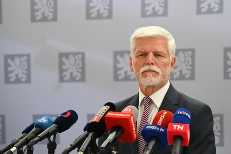 Pavel se na pozvání Erdogana zúčastní večeře lídrů na summitu NATO