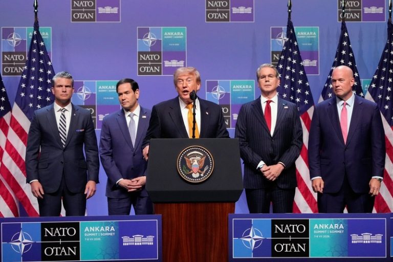 V Ankaře skončil summit NATO, Trump ho označil za úspěšný
