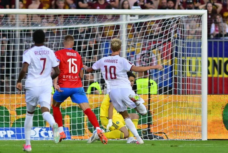1. kolo: Týmy Sparty i Plzně na úvod nové sezony nečekaně prohrály