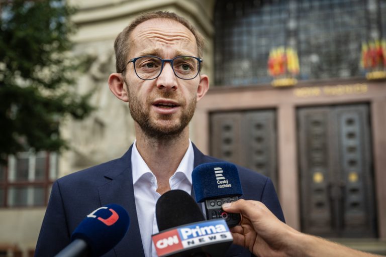 Pražská koalice se kvůli korupční kauze shodla na plánu opatření