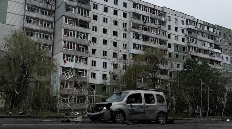 Rusko znovu bombardovalo Sumy. Čtyři mrtví ukazují, jak draze se platí za mezery v protivzdušné obraně