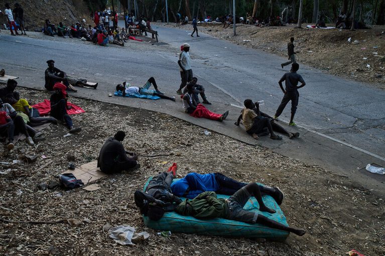 Sánchez: K vlně migrantů do Ceuty přispěly dezinformace šířené z Ruska a Izraele