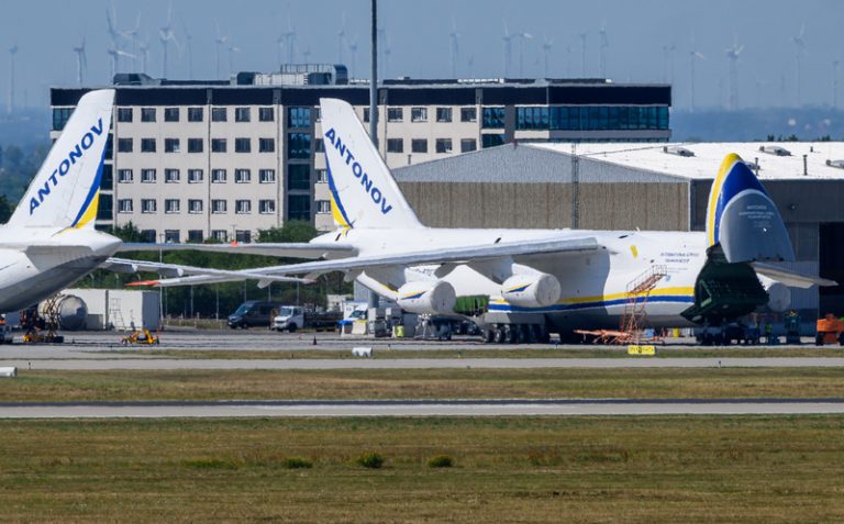 Ukrajinské letadlo, u kterého se našel dron, bylo naložené municí