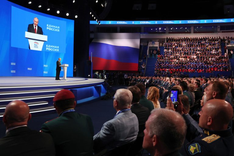 Ukrajina útoky na ruské civilní a ekonomické cíle podle Putina vypustila džina