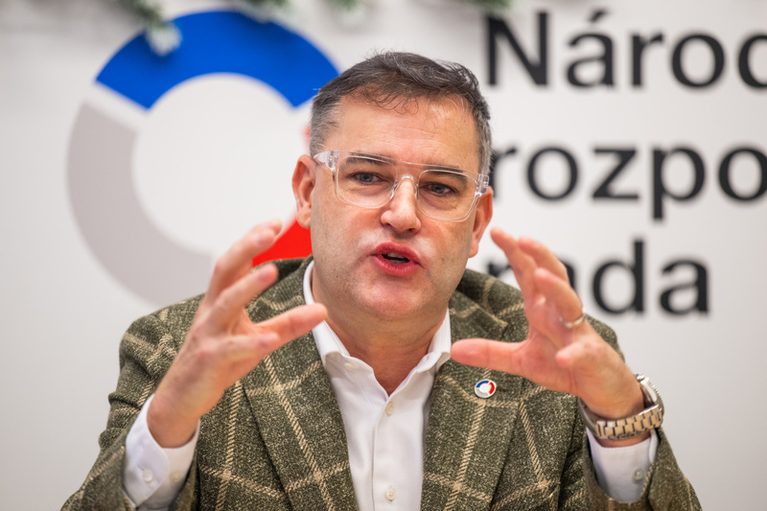 Hampl: Významná konsolidace rozpočtu v letech 2028 a 2029 není pravděpodobná