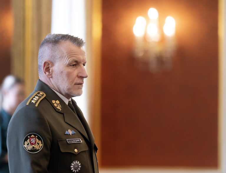 SZ: Hlaváč na bezpečnostní konferenci v Kyjevě podle mluvčí armády nepojede