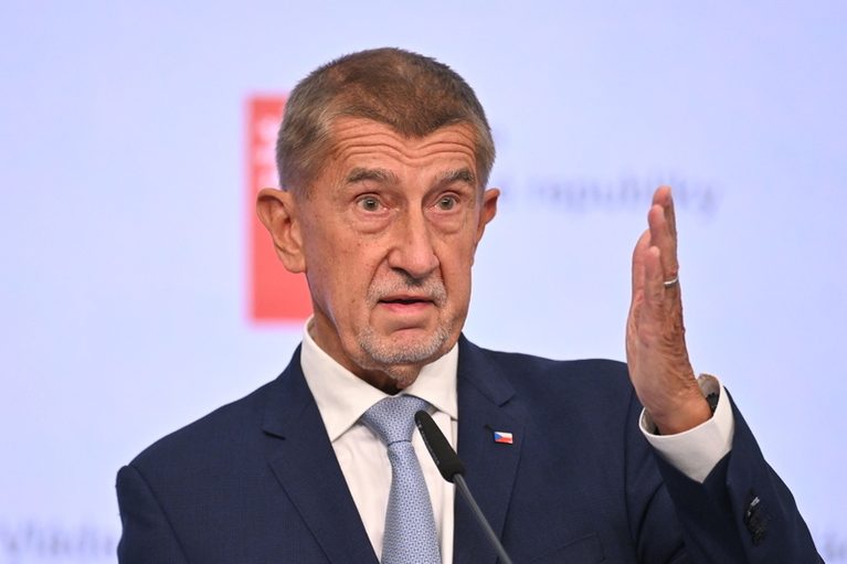 Babiš: Česko bude kolektivní obranu NATO respektovat