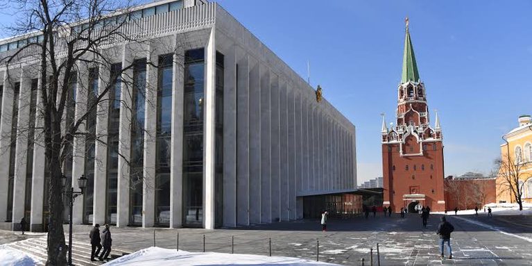 Volební dohled na objednávku? Moskva má podle dokumentu platit síť „nezávislých“ expertů
