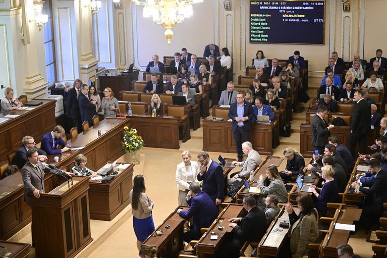 Poslanci by mohli projednat růst pokut za týrání zvířat a zákaz lovu norováním