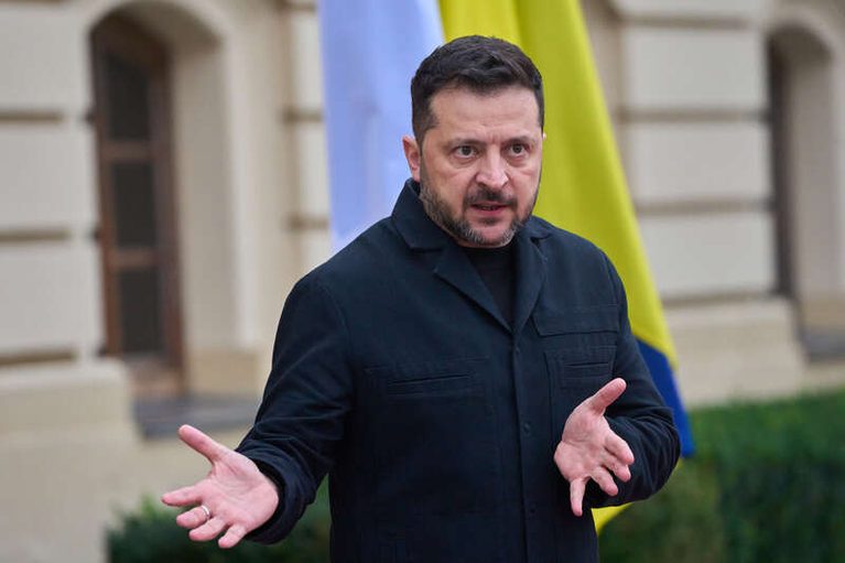 Zelenskyj: Ukrajina je připravena na mírová jednání na summitu G20